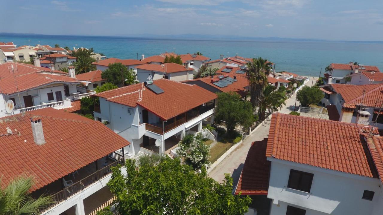 Blue Wave Apartment Pefkochori Bagian luar foto
